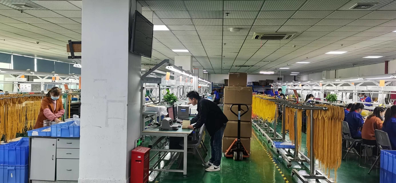 Shenzhen Chuanglixun Optoelectronic Equipment Co., Ltd.