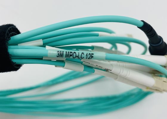 Cordón de remiendo de la fibra óptica OM4