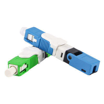 conectores rápidos de la fibra óptica de los 9/125μM Single Mode G652D para el cable de descenso de FTTH